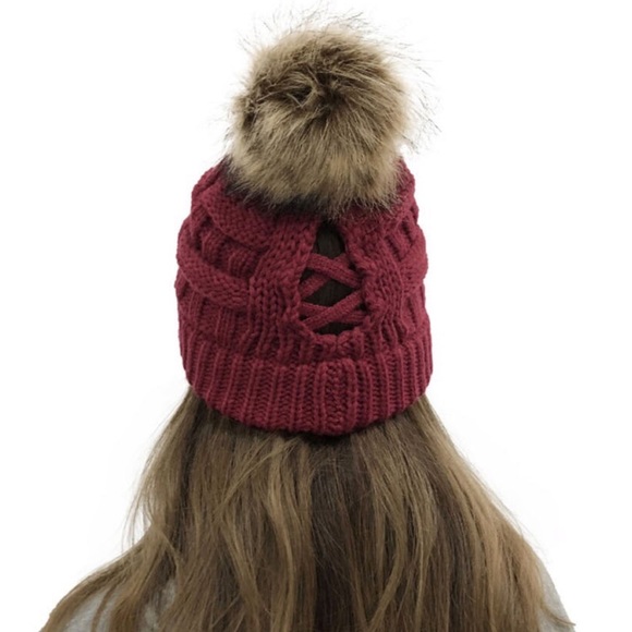 Red Knit Criss Cross Ponytail Pom Pom Beanie - Picture 2 of 15